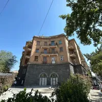 3 սենյականոց բնակարան Մարշալ Բաղրամյան պողոտայում կենտրոնում, 100 քմ, 3/5 հարկ, 2 սանհանգույց