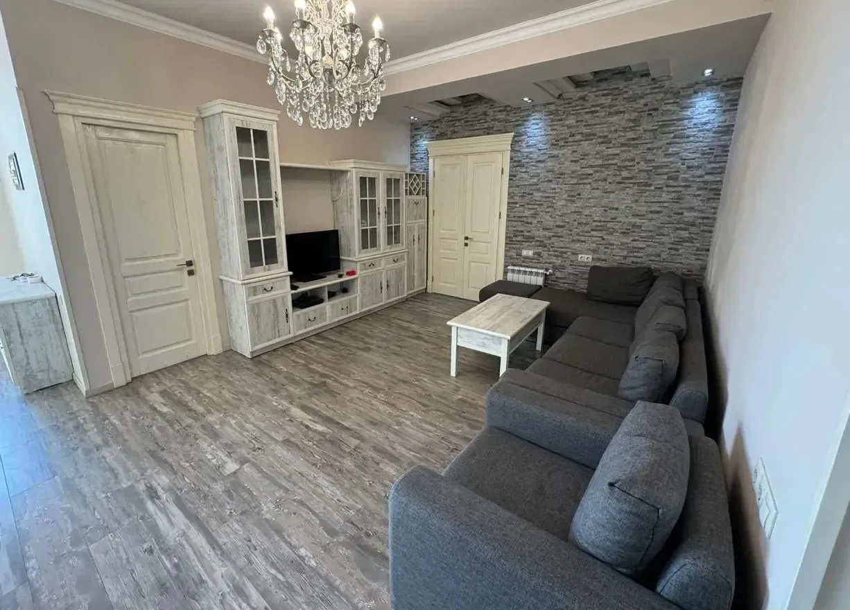 4-bedroom apartment in a new building on Sasna Tsrer Street in Davtashen, 95 sqm, 15/19 floor