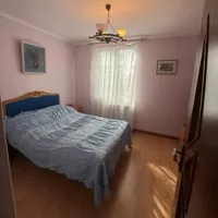 Երեք հարկանի քարե տուն 24-րդ փողոցում Ջրվեժում, 220 քմ, 550 քմ հողի վրա, 3+ սանհանգույց