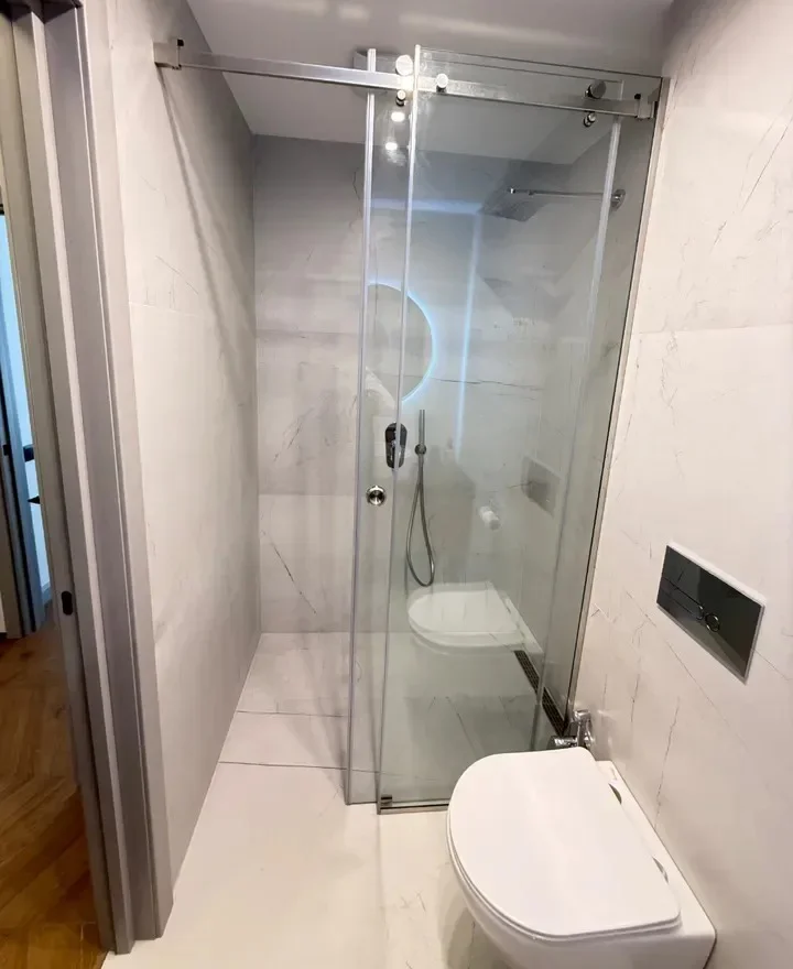 2-bedroom apartment in a new building on Upper Forest Street in the center, 60 sqm, 2/5 floor