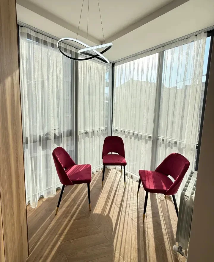2-bedroom apartment in a new building on Upper Forest Street in the center, 60 sqm, 2/5 floor