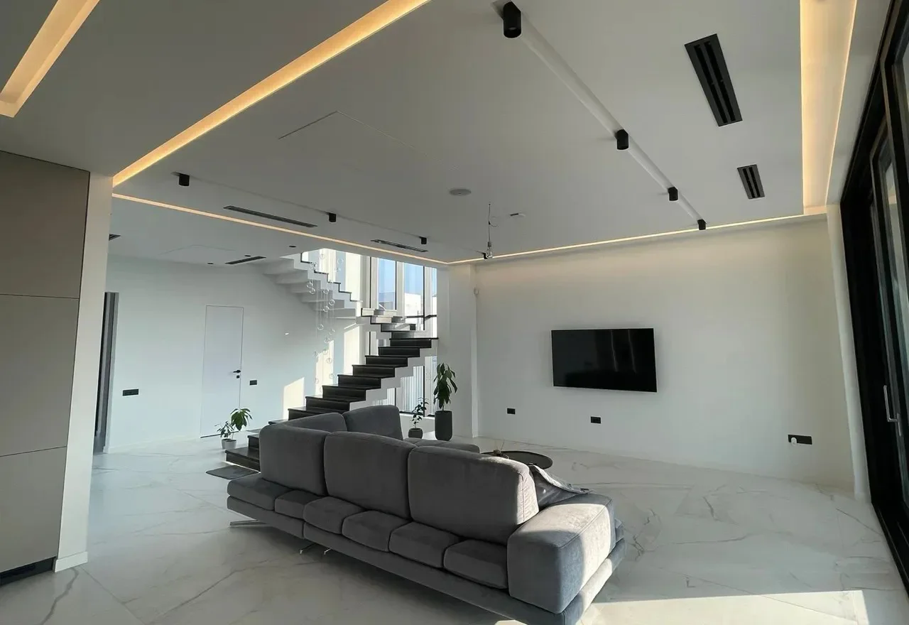 Two-Story House, Sevaki Street (Vahagni District) in Ajapnyak, 5 sq m, on 250 sq m of land, 3+ bathrooms