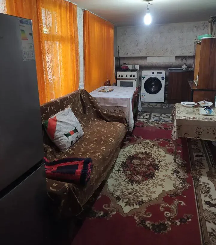 2 սենյականոց բնակարան Նոր Արեշի 31-րդ փողոցում Էրեբունիում, 50 քմ, 1/1 հարկ, կոսմետիկ վերանորոգում