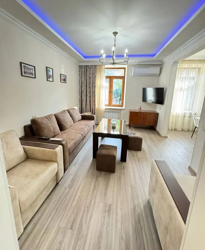 Բնակարաններ