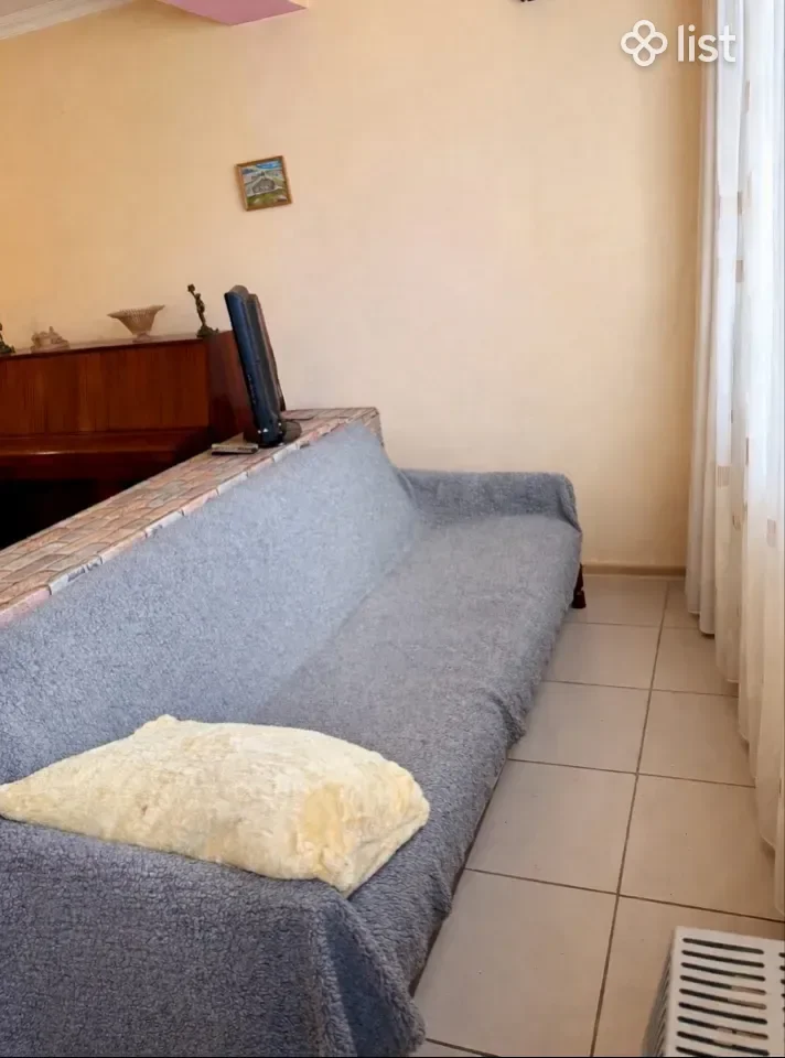 2 սենյականոց բնակարան Կալինինի փողոցում Դիլիջանում, 45 քմ, 2/5 հարկ, քարե շենք