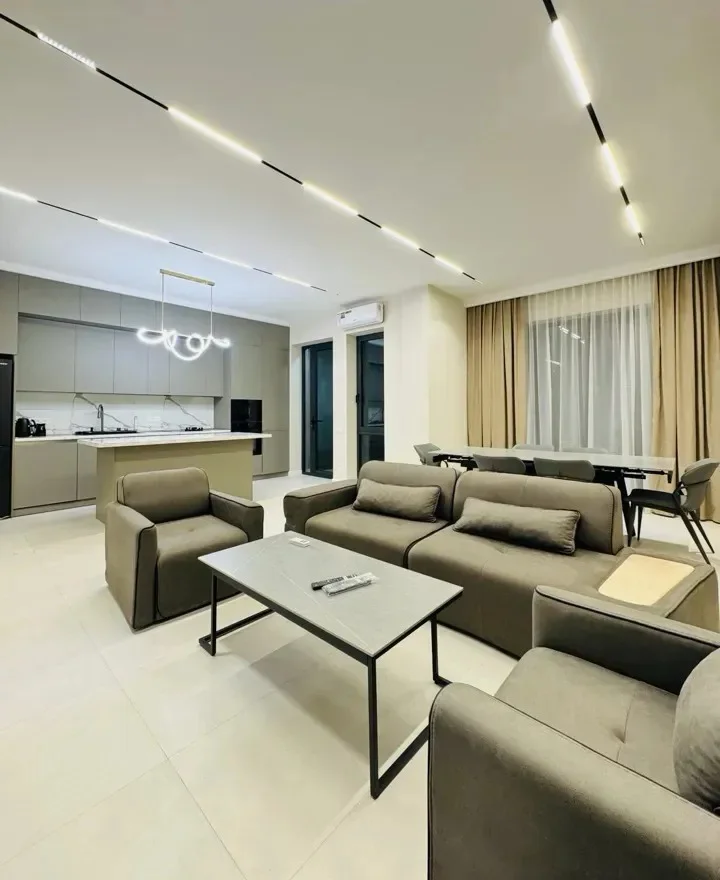 Two-Story Townhouse on 1st Street of Paruyr Sevak District in Avan, 180 sqm, on 360 sqm of Land