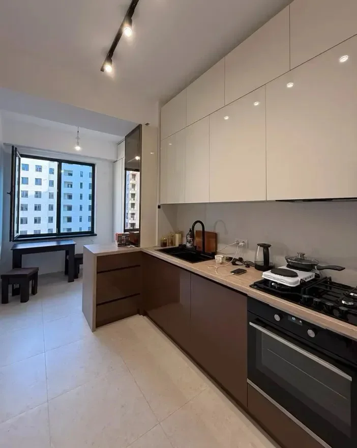 3-bedroom apartment in a new building on Komitas Avenue in Arabkir, 90 sq m, 7/12 floor