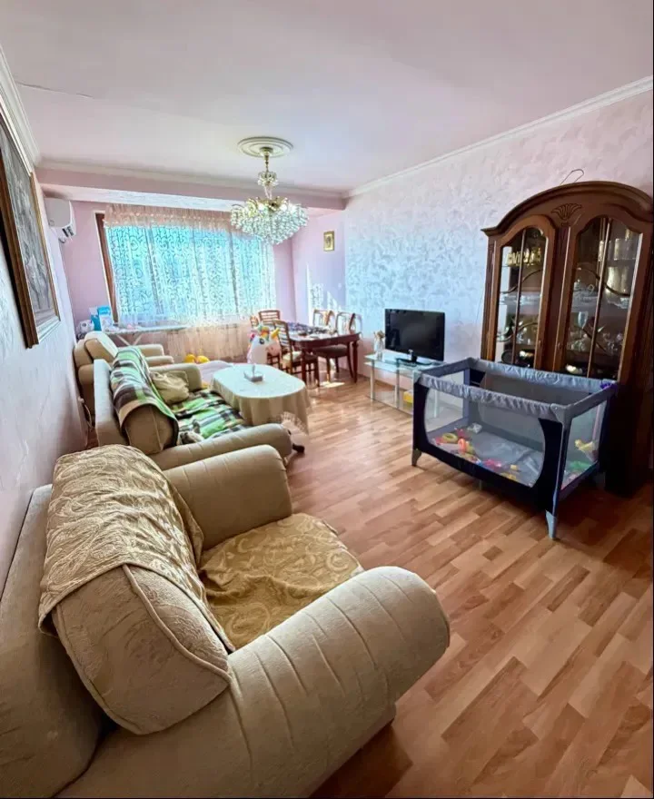 3-Bedroom Apartment on Tumanyan Street in the Center, 100 sqm, 9th Floor of 11-Story Building, 2 Bathrooms