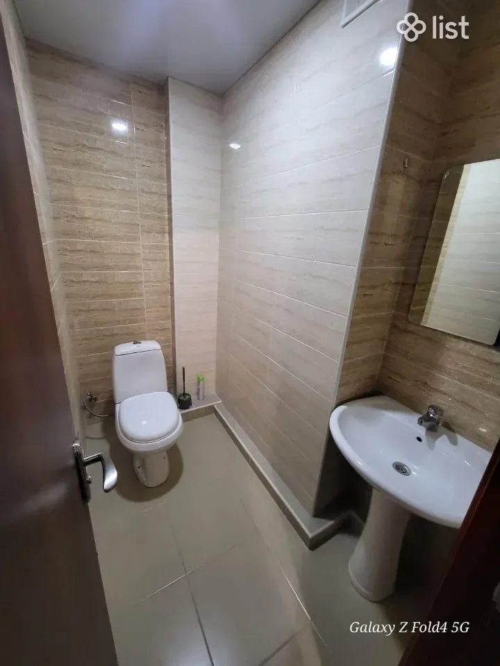 3 սենյականոց բնակարան նորակառույց շենքում Խաչիկ Մուրադյանի փողոցում Ծաղկաձորում, 100 քմ