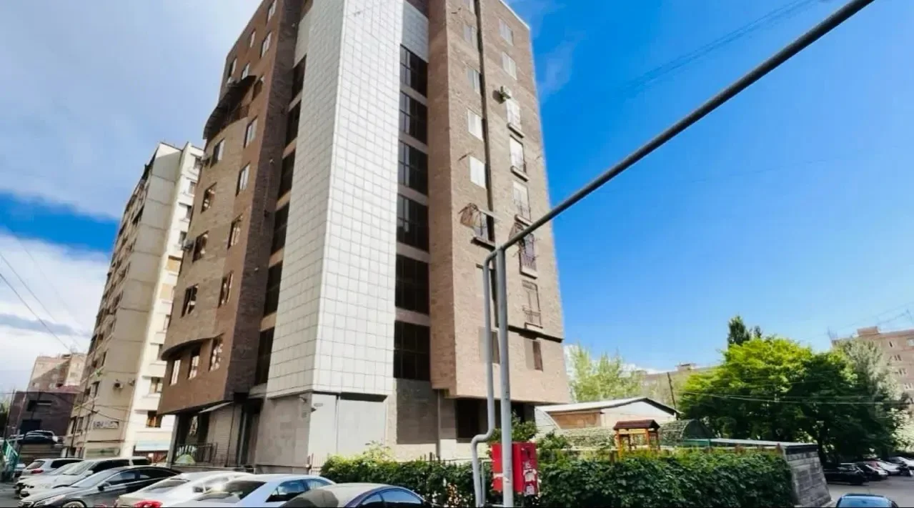 2 սենյականոց բնակարան նորակառույց շենքում Դավթաշեն 4-րդ թաղամասում Դավթաշենում, 60 քմ, 5/9 հարկ